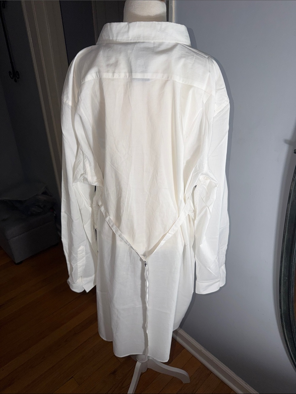 Norma Kamali White Long-Sleeve Shirt Dress - Picture 5 of 6